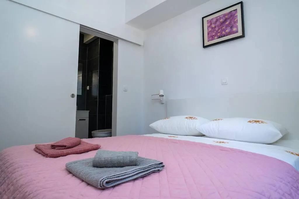 Apartment A1 With Private Pool Trogir Croatia